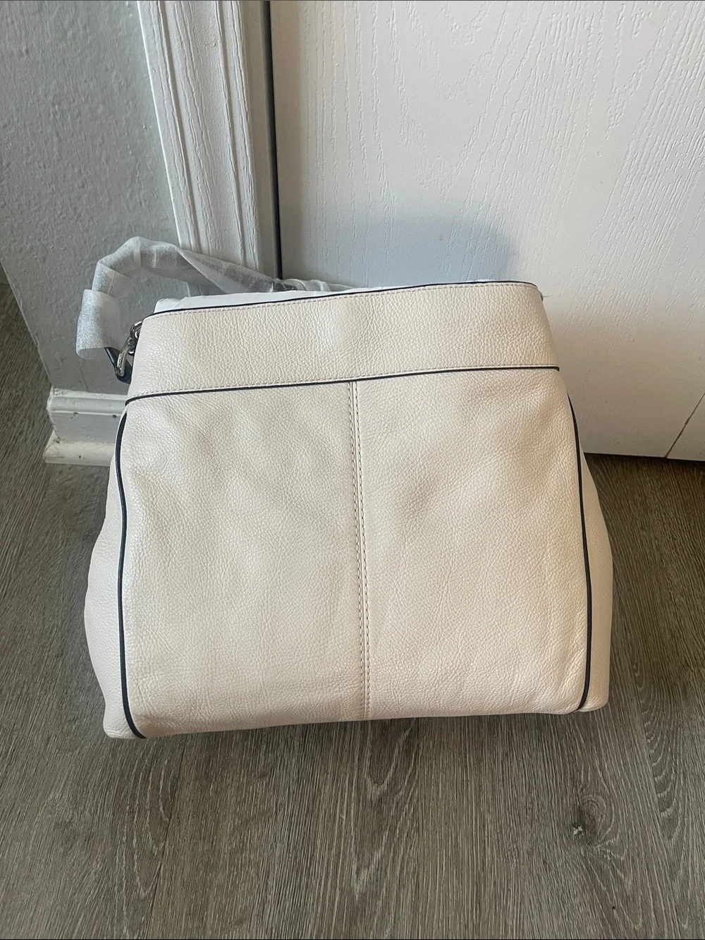 New COACH Lexy Shoulder pebble Bag leather cream purse tote mid size